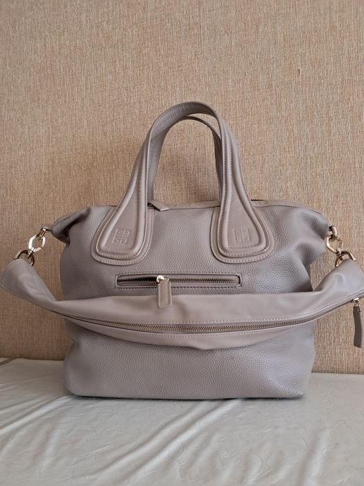 Аксессуары для дополнения образа.