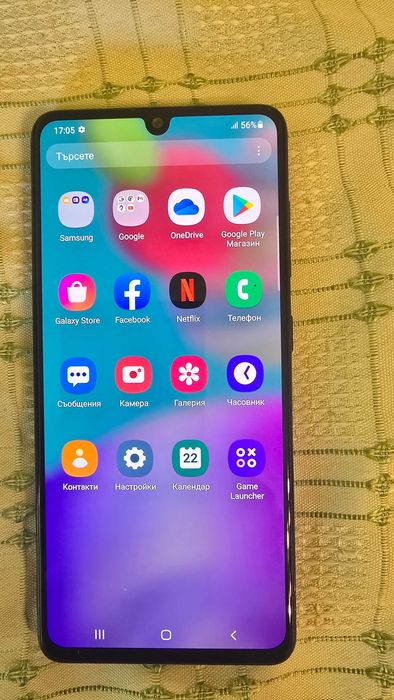 Продавам Samsung Galaxy A41