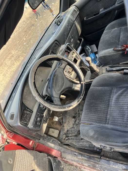 продается по запчастям карина 2