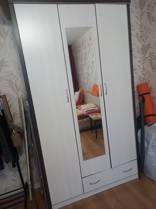 Мебель для  хранения одежды