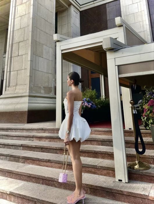 Вечернее платье-корсет