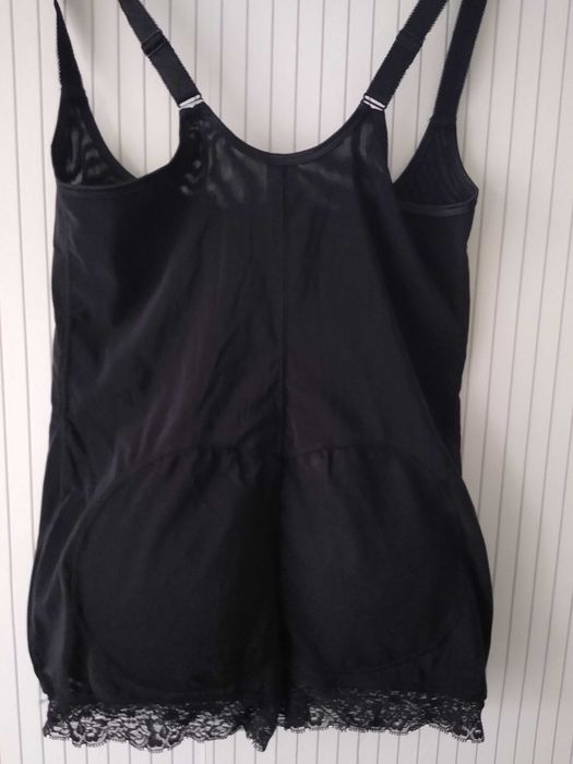 корсет с повдигащо дупе/ бразилско дупе/