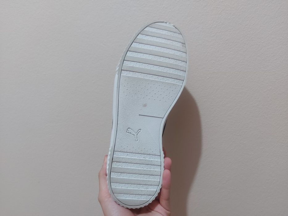 Adidasi Puma Carina L, negri, mărimea 39, din piele naturală