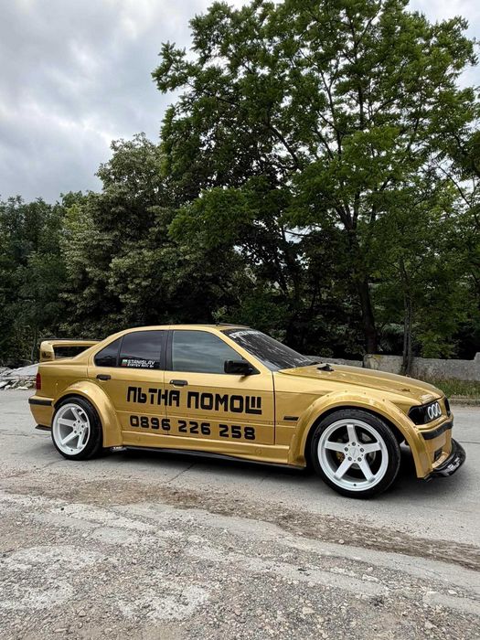 Стикери за автомобили