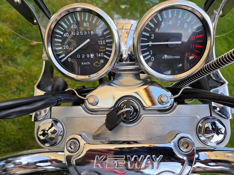 Keeway Superlight 125