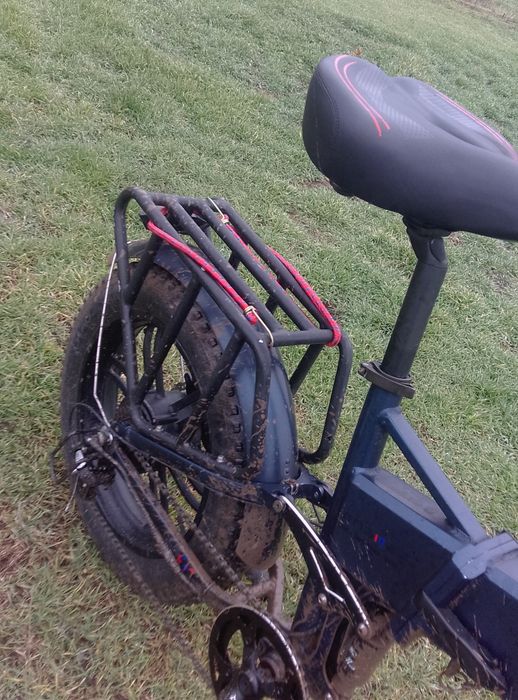 Vând bicicletă electrică