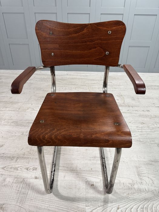 Винтидж стол по дизайн на Mart Stam Р407