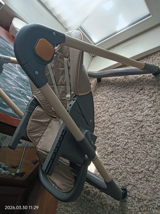 Продам детский стульчик для кормления