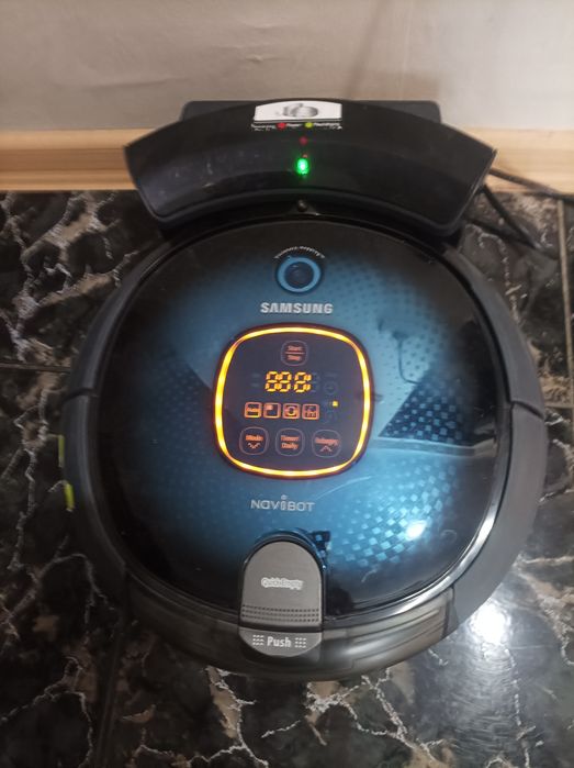 Прахосмукачка робот Samsung Navibot SR8855