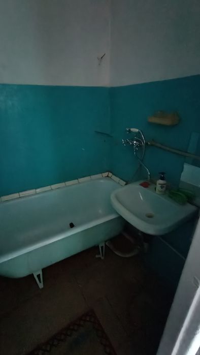 Продам 2 х комнатную квартиру