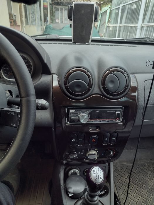 DACIA Duster 4x4 model 2013 1,5 Dci 110 cp. 6 trepte  Germania, proprietar