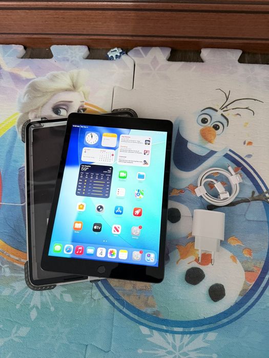 Ipad 9 64 Gb husa + incarcator bat 100%