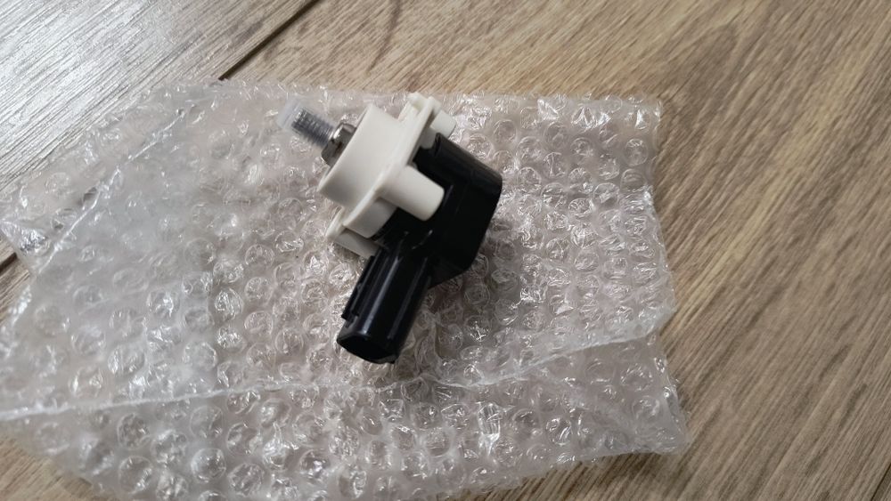 Senzor nivel faruri Honda Mazda Toyota Subaru