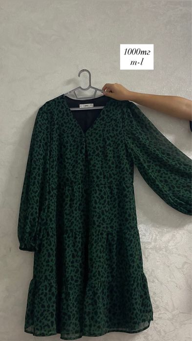 Женская одежда..