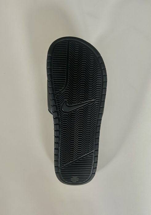 Nike Чехли