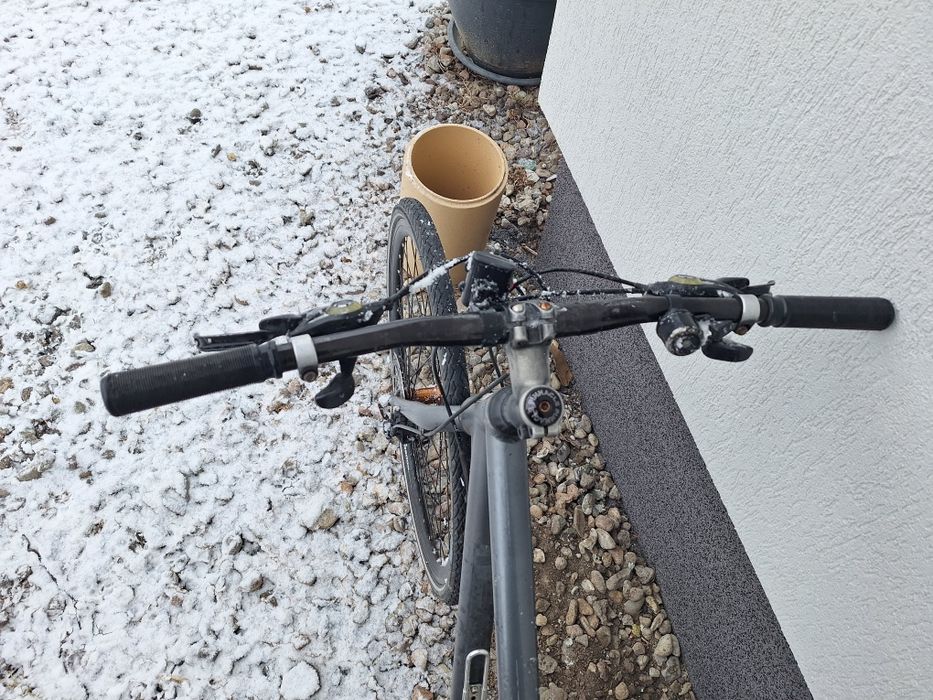 Vand bicicleta pinnacle