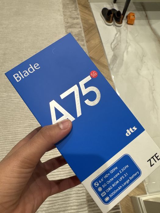 Б\У  ZTE blade A75 (5G) ,   ( 4 gb+128gb) , qora rang , holati yaxshi,