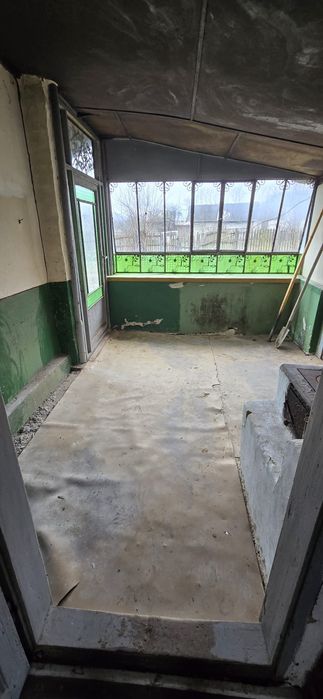 Casa + teren  de vanzare in matița