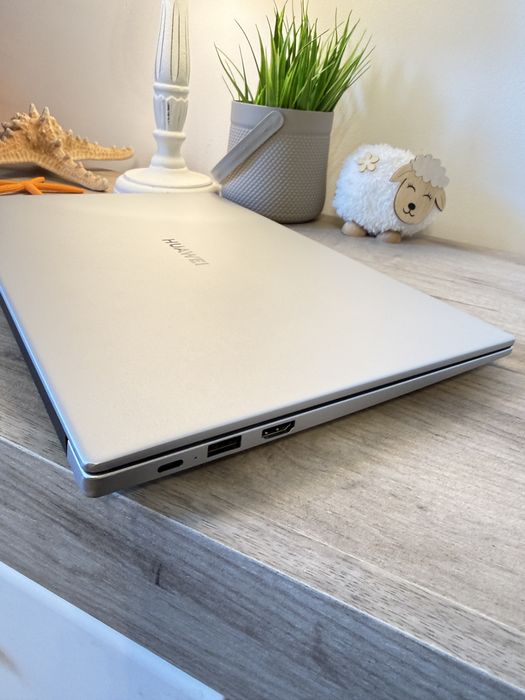 Huawei MateBook D14