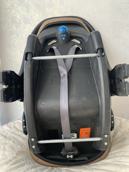 Продам автокресло