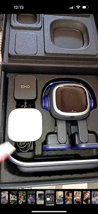 Умный робот EMO Robot AI