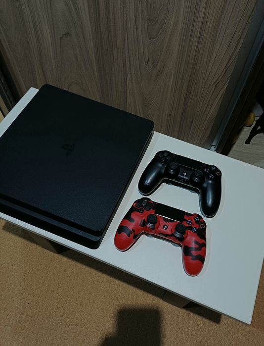 PlayStation 4 slim (PS4) 1TB + клавиатура 100%