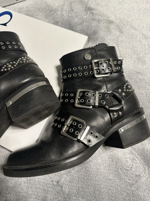 Guess дамски боти