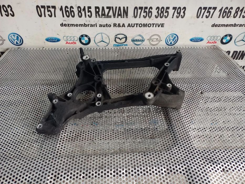 Suport Role Accesorii Mercedes C Class W204 E Class W212 2.2 Cdi Euro 5 Motor 651 - Dezmembrari Ara