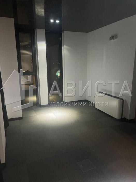 Дава се под наем Офис в София, Зона Б-5 - 39 кв.м за 500 € - Снимка #1