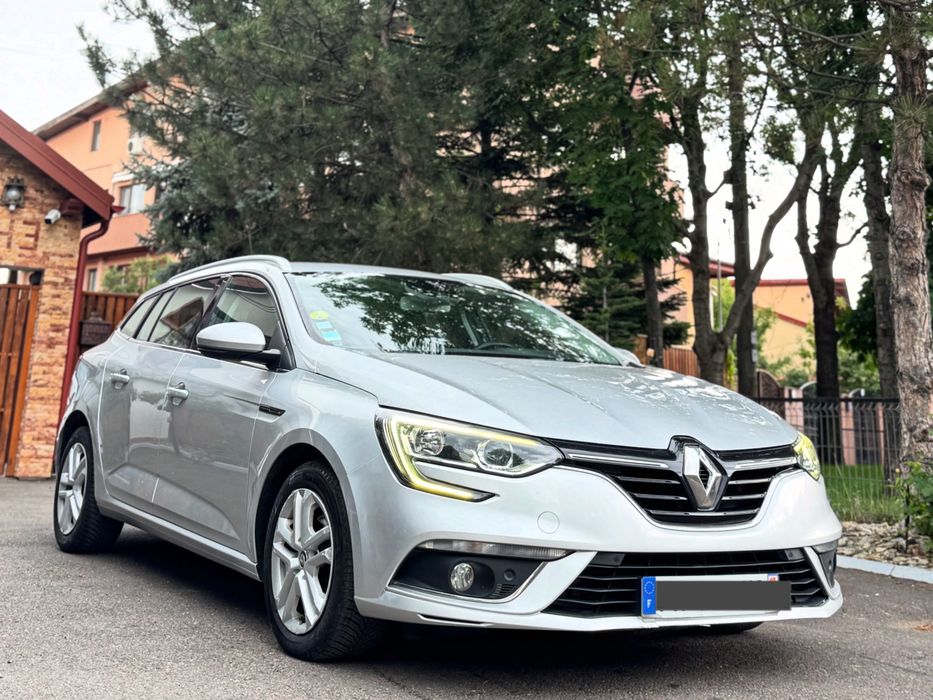 RENAULT Megane