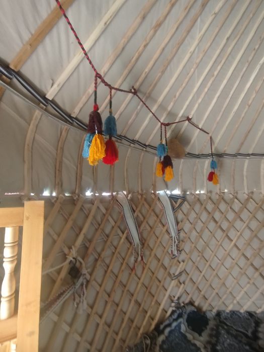 O'tov sotiladi holati yangi xamma narsasi bor 4 metrlik 2 dona 10 000