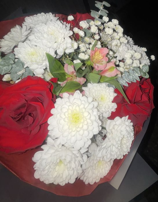 СРОЧНО сатылады.Букет цветы свежие!