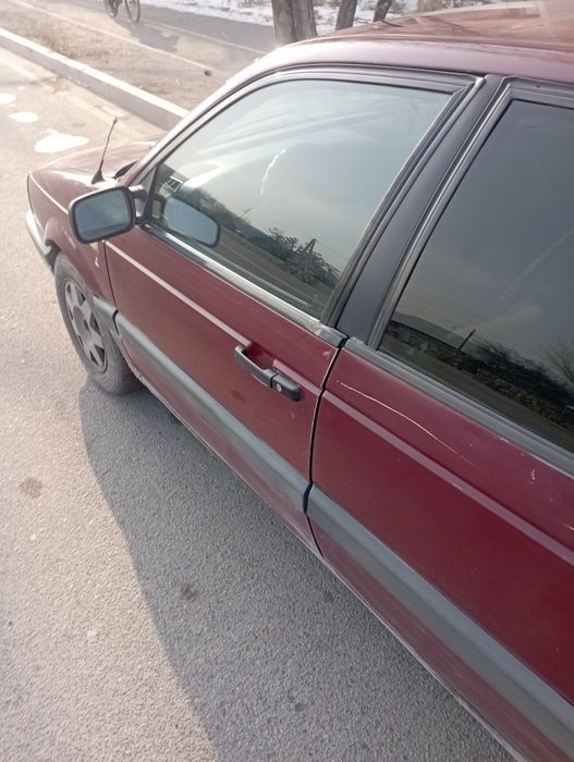 Продаю Пассат Б3