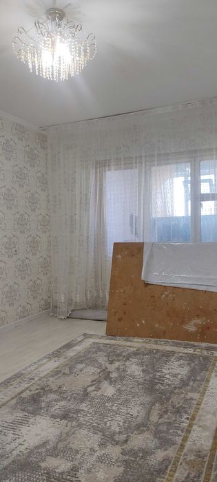 Продам квартиру 4х комнатную