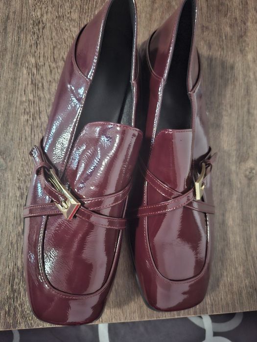 Pantofi mărimea 41