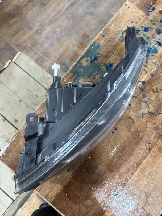 Фара гранта FL левая оригинал