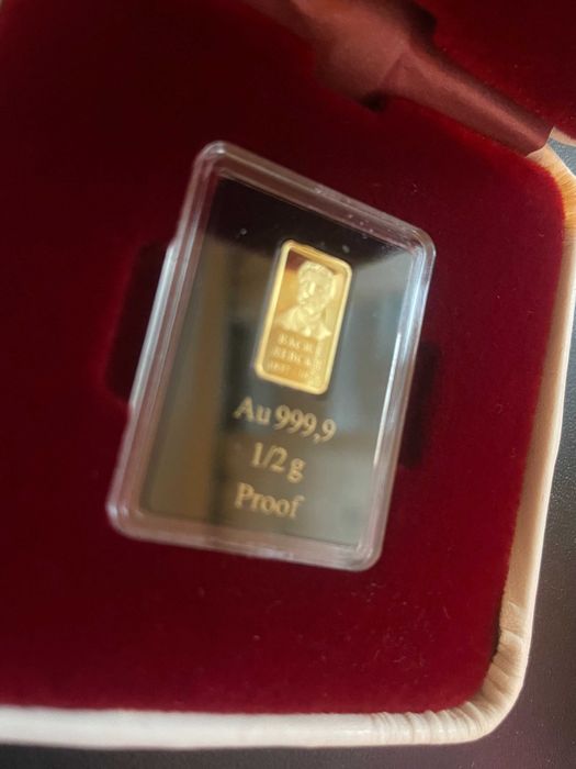 Златно кюлче "Васил Левски" 0,5 гр. 999,9