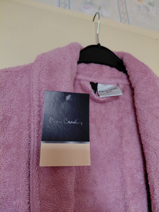 Халат за баня, чисто нов, много плътен и мек