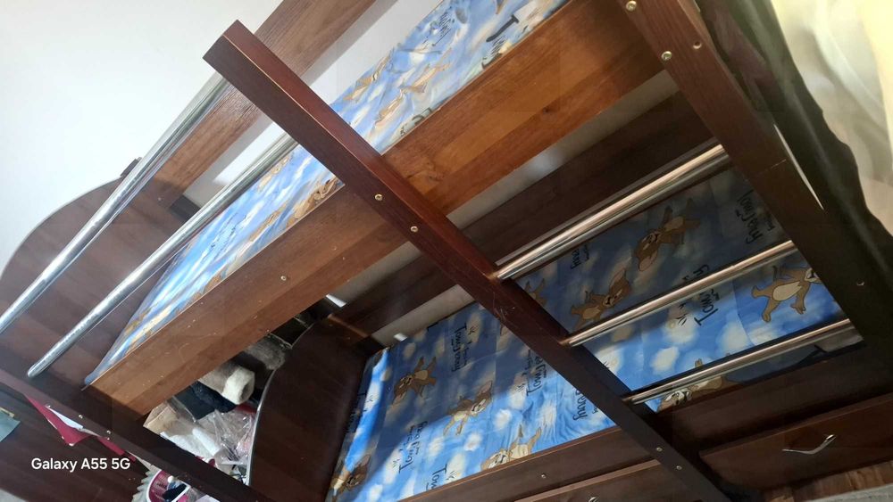 Продаю кровать в отличном состоянии.