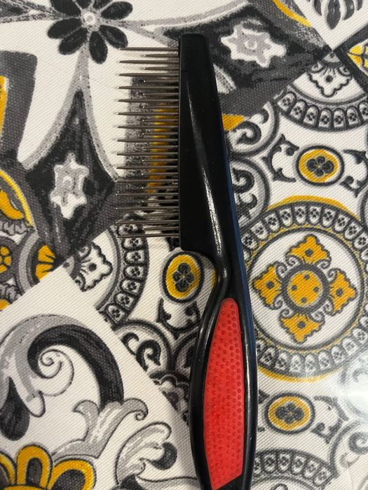 Расческа для кошек