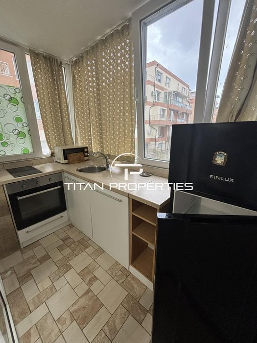 Дава се под наем Двустаен апартамент в Бургас, Меден рудник - зона В - 53 кв.м за 229.5 € - Снимка #3