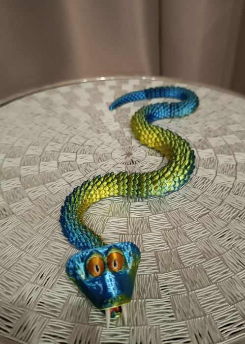 Гари Змията играчка