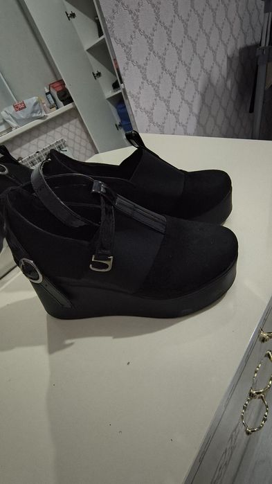 Женская туфли 36 размер