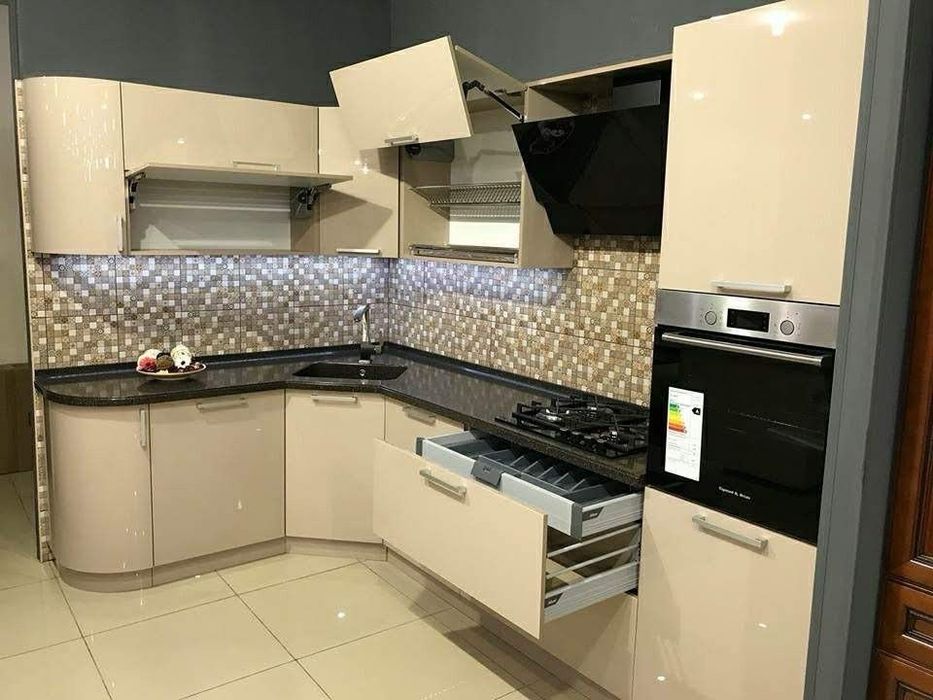 Кухня на заказ любая