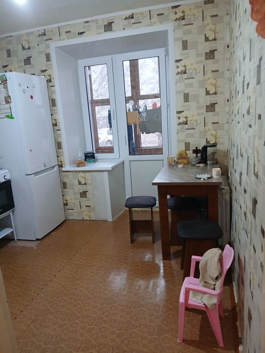 2 х комн. квартира. В пятом микр оне.