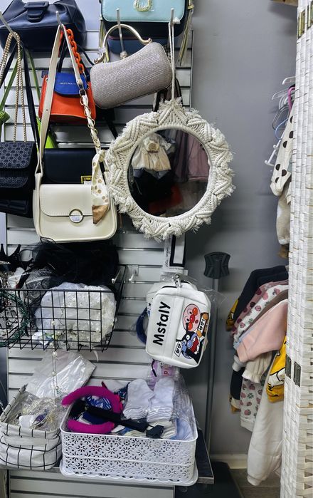 Мебель для торговли