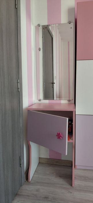 Мебелен сет за детска стая