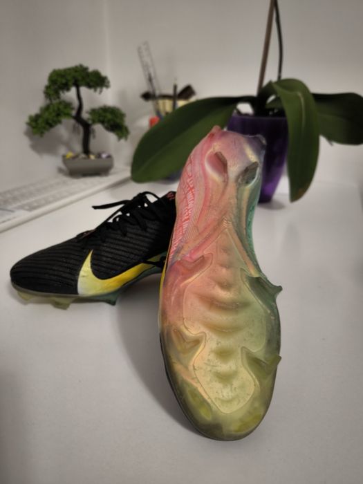 Ghete fotbal Nike Air Zoom Mercurial Vapor 16 Elite FG "Vini Jr" - Mărimea 40.5