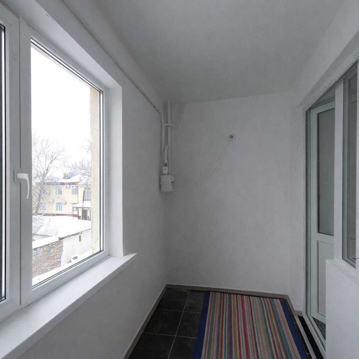 Продам 2 комн. квартиру в г.Уральск