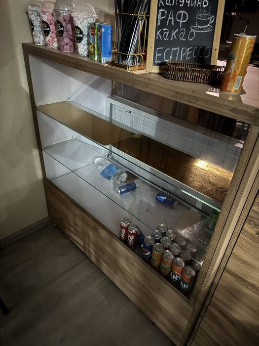 Витрыни холдильник